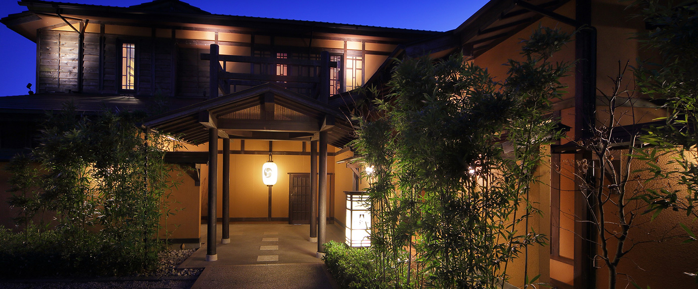伊豆高原温泉 全室露天風呂付離れ二階家の宿 お宿うち山 公式hp 伊豆高原温泉 全室露天風呂付離れ二階家の宿 お宿うち山 公式hp